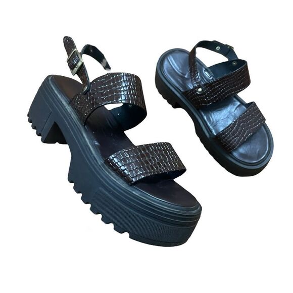 Retro Y2K Chunky Heel Sandals - Picture 1 of 8